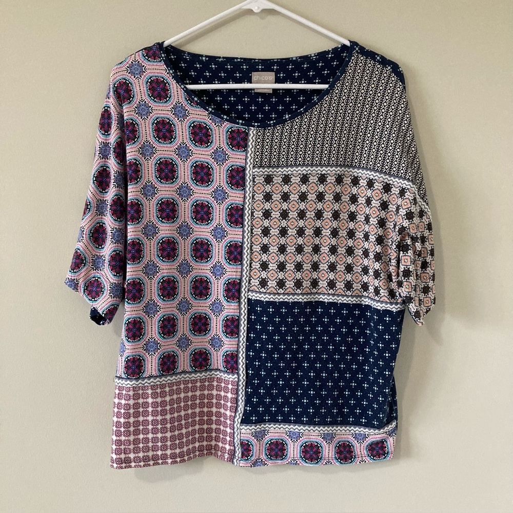 Chico’s Size 1 (M) Knit Top Shirt Patchwork Multicolored Short Sleeve Dolman